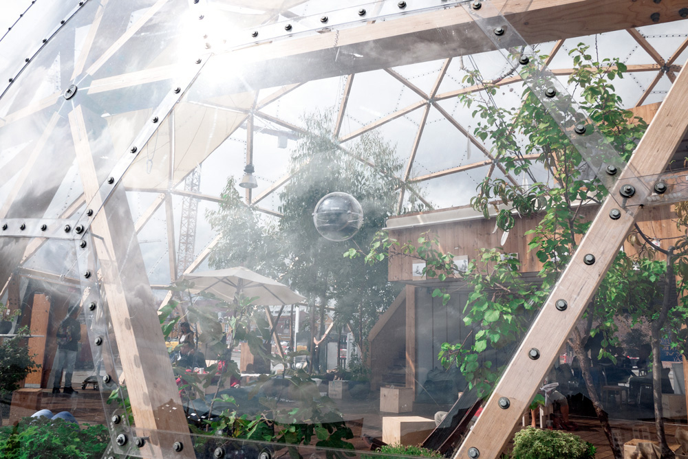 Christian Skjødt, Encapsulation, exhibition view, Dome of Visions